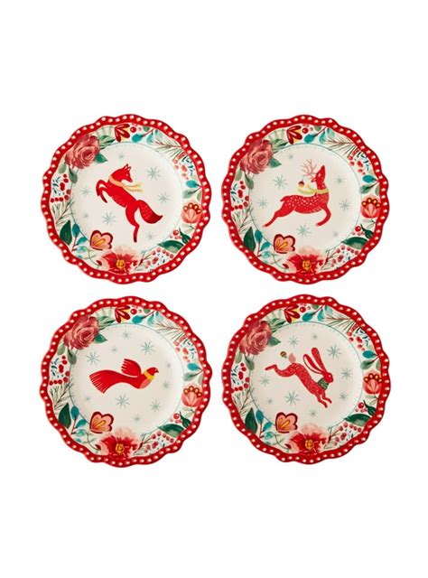 The Pioneer Woman Festive Forest Stoneware Mugs bring the joy of Ree's ranch to your holiday celebrations Set includes 4 holiday mugs Feature vibrant floral designs Made of durable stoneware Dishwasher and microwave safe Mix and match with other holiday items from The Pioneer Woman Collection